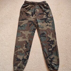 Nike Air Jordan Camo Sweatpants Boys Youth